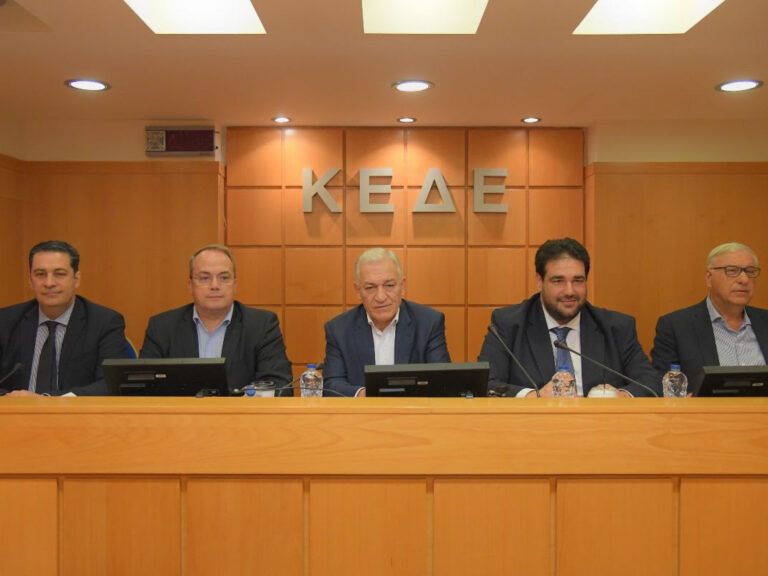 παρουσία-του-υπουργού-εσωτερικών-θ-λι-1322919