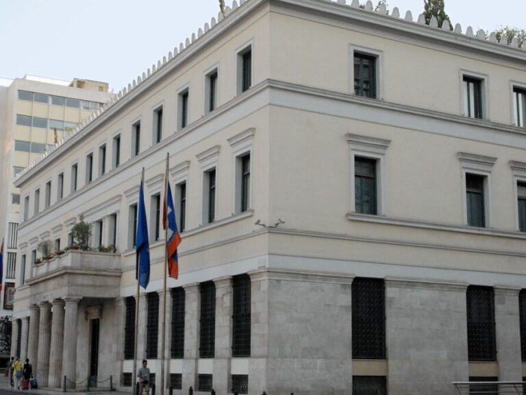 δ-αθηναίων-αυτό-είναι-το-ομόφωνο-ψήφισ-1328111