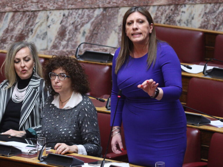 κωνσταντοπούλου-σε-πλεύρη-σκοτώσατ-1325372