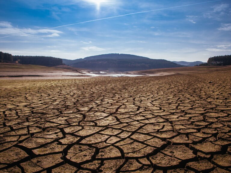 h-ελλάδα-κινδυνεύει-με-ερημοποίηση-ποι-1332453