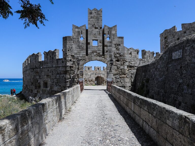 ρόδος-ψάχνουν-τον-άνδρα-που-έριξε-άστε-1347974