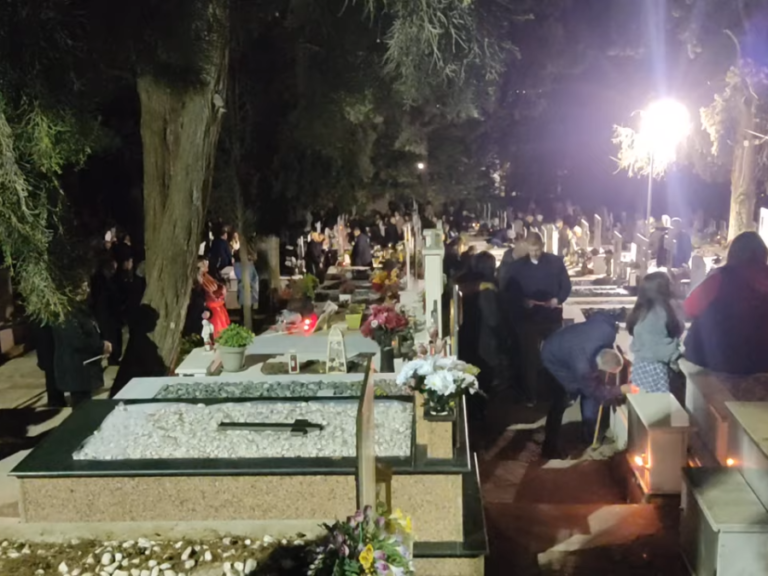kοζάνη-αναβίωσε-το-έθιμο-της-ανάστασης-1342833