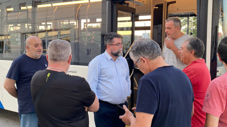 στο-αμαξοστάσιο-της-ανθούσας-ο-νέος-υφ-1355338