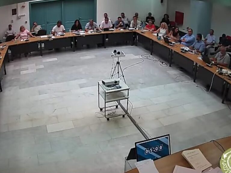ύβρεις-αντιδημάρχου-σε-τηλεδιάσκεψη-1366120