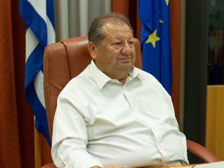 πρόταση-να-μετονομαστεί-η-κεντρική-πλ-1386193