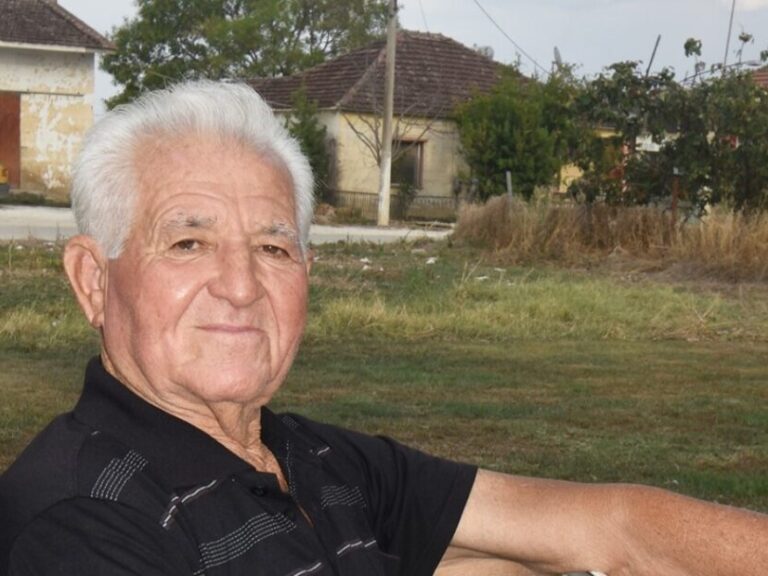 πέθανε-ο-βαρκάρης-που-είχε-σώσει-15-ανθρ-1384129