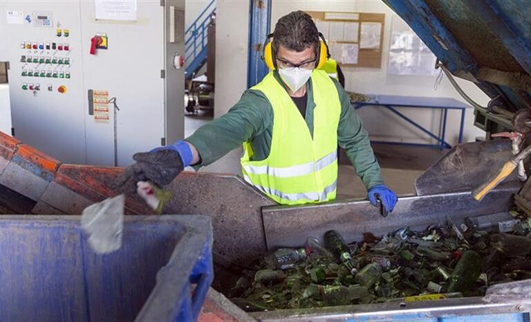 στη-βουλή-το-επίδομα-επικίνδυνης-και-α-1390546