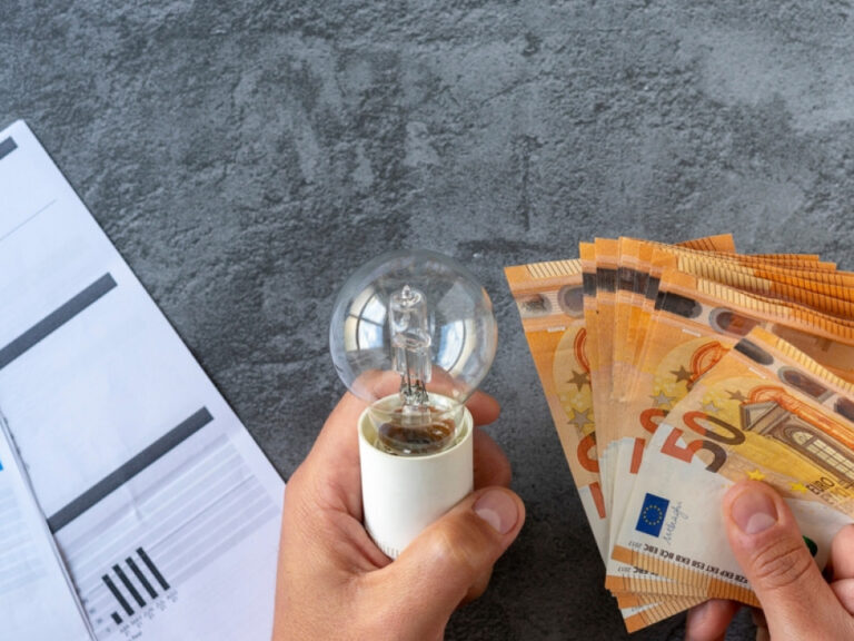 τιμολόγια-ρεύματος-έρχονται-νέες-αυξ-1398320