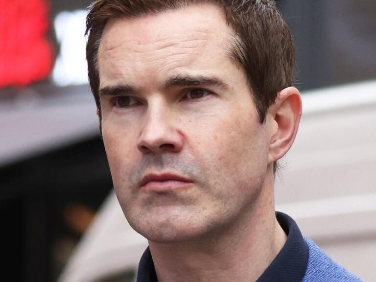jimmy-carr-είμαι-στα-σκόπια-στη-μακεδονία-την-1409671