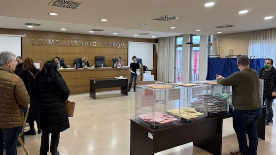 μόλις-το-25-των-μελών-ψήφισε-σε-επιμελητ-1412412