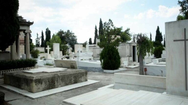 γ-νεκροταφείο-επικοινωνία-δούκα-χαρ-1410804
