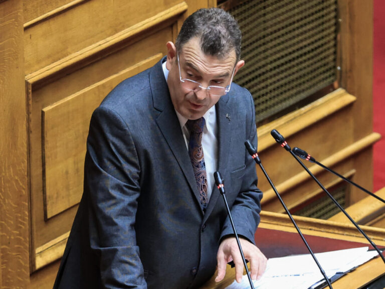 νίκη-ανάρτηση-βόμβα-παπαδόπουλου-1443394