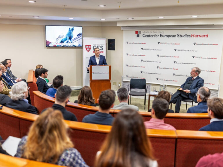 εντυπωσιασμένος-από-τον-αλέξη-τσίπρα-1443434