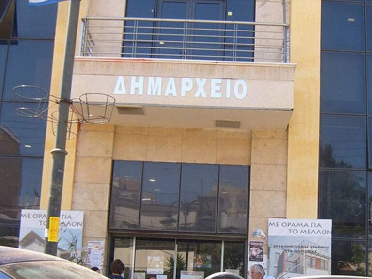 δήμαρχος-έκανε-έξωση-σε-οικογένεια-στ-1436023