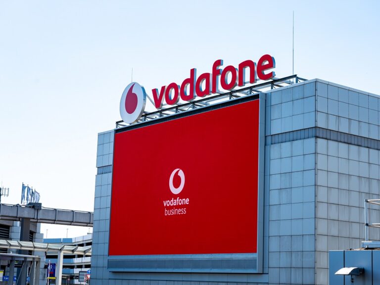 απεργία-εργαζομένων-vodafone-για-τις-200-απολύσ-1439778