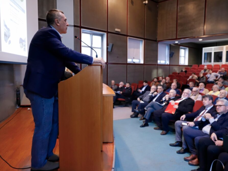 δ-κουρέτας-δεν-βρήκαμε-καμία-μελέτη-γι-1443349