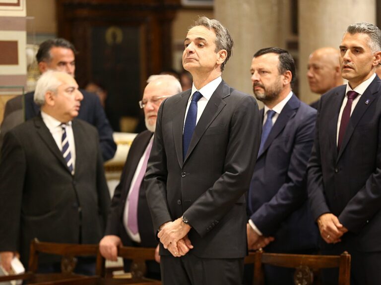 πού-θα-περάσουν-το-πάσχα-οι-πολιτικοί-α-1448552