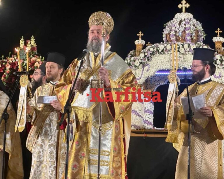 η-ιστορική-συνάντηση-των-πέντε-επιταφ-1449005