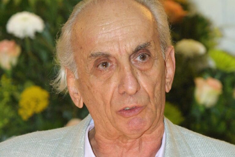 πέθανε-ο-δημοσιογράφος-και-κριτικός-δ-1447611