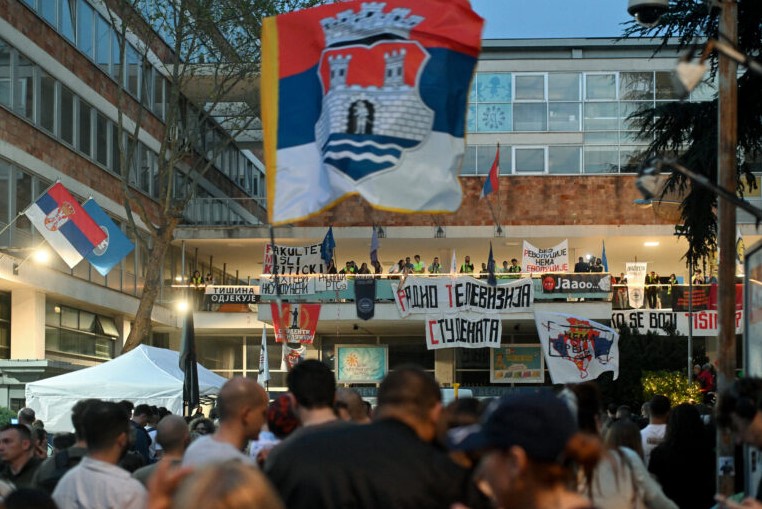 σερβία-διαδηλώσεις-έξω-από-την-κρατικ-1448669