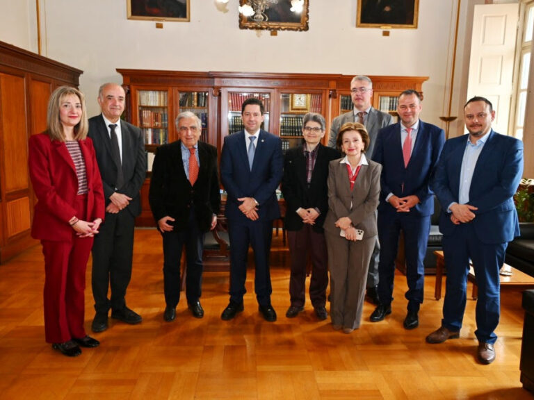 μνημόνιο-συνεργασίας-μεταξύ-του-εκπα-1448106