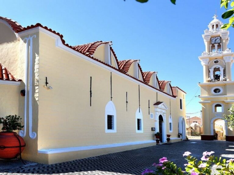 ρόδος-έπεσε-εξέδρα-την-ώρα-της-ανάστασ-1449218