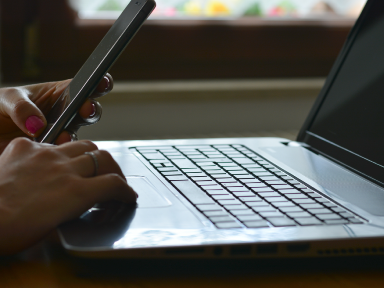 ιρανικό-πλήγμα-σε-ουρανοξύστη-του-μπα-1459418