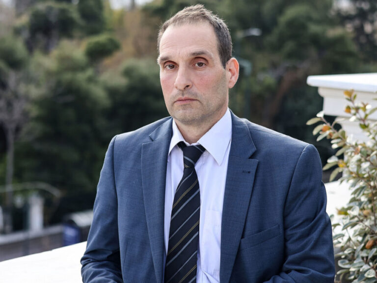 τοποθέτησαν-γκαζάκια-στο-σπίτι-του-πρ-1456748