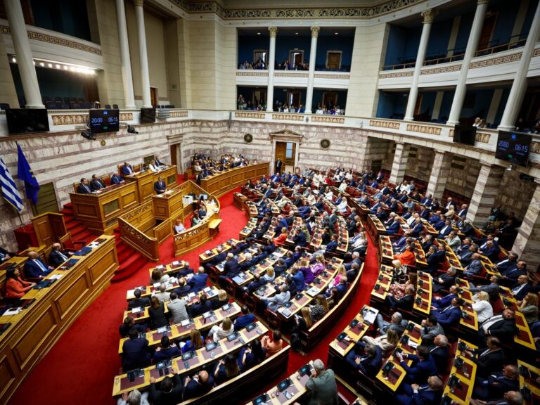 βουλή-φωτιές-από-τη-κωνσταντοπούλο-1464737