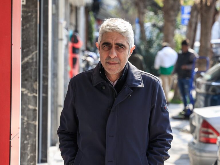παραιτήθηκε-από-μέλος-του-συριζα-με-αι-1465511