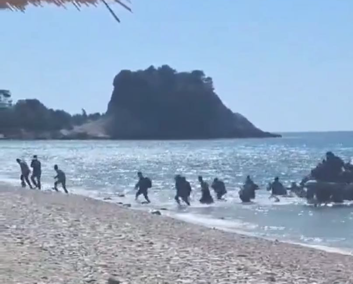 σάμος-μετανάστες-αποβιβάστηκαν-στην-1462717