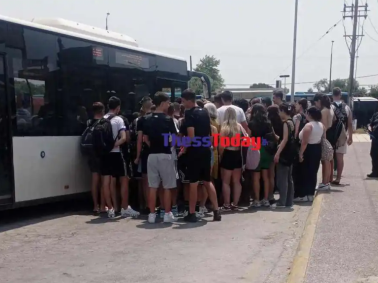 θεσσαλονίκη-ουρές-ταλαιπωρία-και-χωρ-1462995