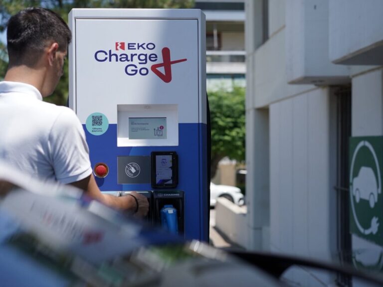 eko-chargego-όταν-η-δημόσια-φόρτιση-γίνεται-πρα-1615928
