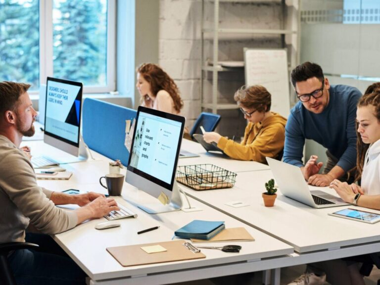 έρευνα-ένας-στους-δύο-εργαζόμενους-αν-1471405