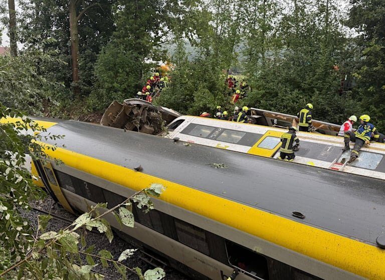 εκτροχιασμός-τρένου-στη-γερμανία-με-τ-1478663
