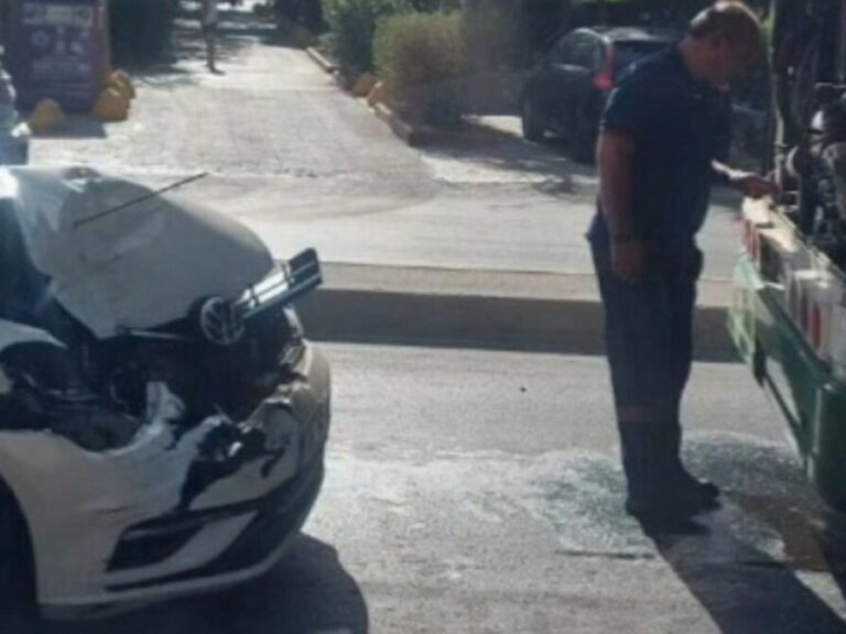 σύγκρουση-λεωφορείου-με-αυτοκίνητο-σ-1478698
