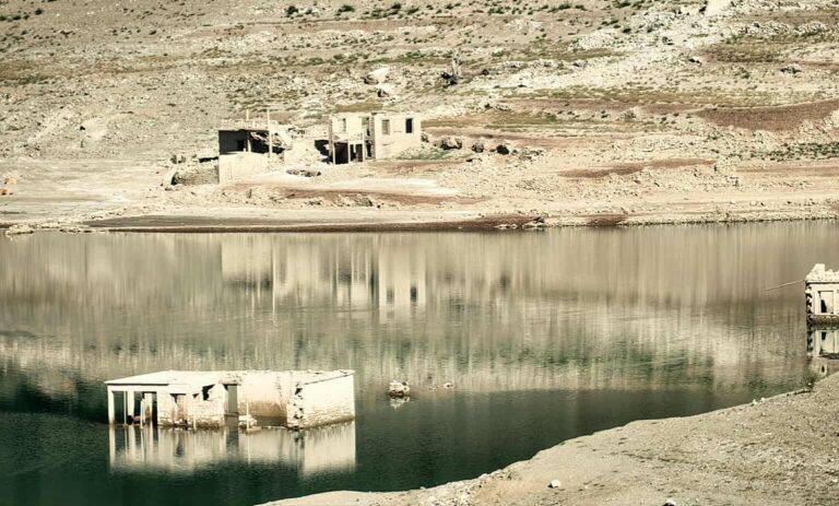 πολύ-χαμηλή-στάθμη-νερού-στην-λίμνη-το-1477239