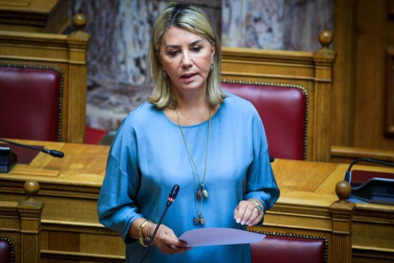ζέττα-μακρή-για-εκβιαστή-αρχικά-ζητο-1472156