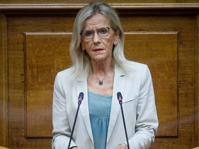 γιώτα-πούλου-η-αυτοδιοίκηση-και-οι-πολ-1486302