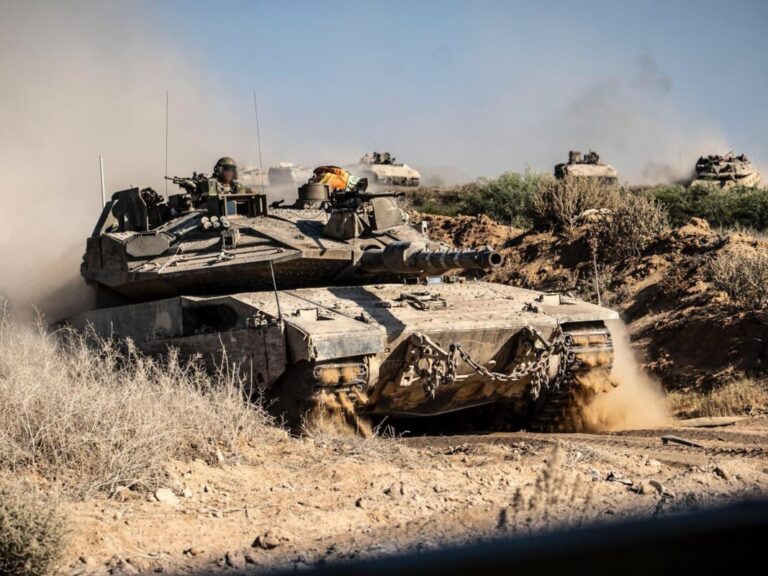 στη-δημοσιότητα-πλάνα-από-την-επέλαση-1492970