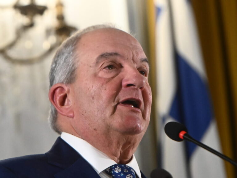 καραμανλής-η-ερήμωση-της-υπαίθρου-είν-1501678
