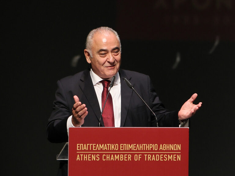 χατζηθεοδοσίου-οι-μικρομεσαίοι-επαγ-1515574