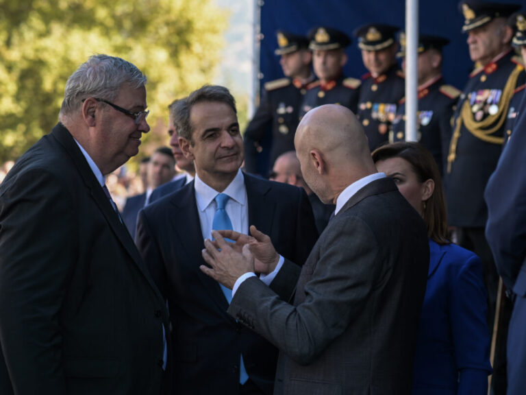 τραγέλαφος-στείλανε-τον-καχριμάνη-1510625