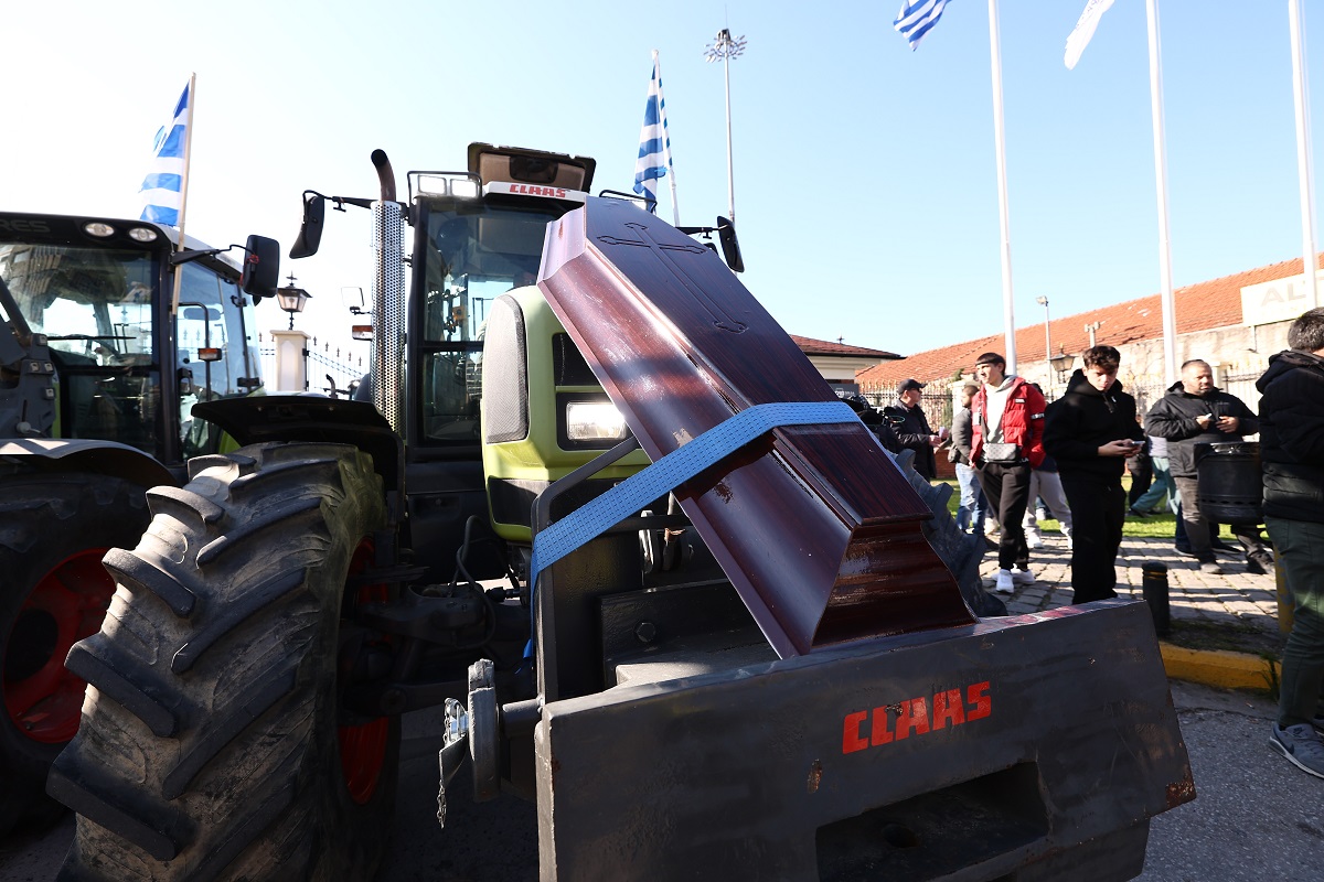 Συλλαλητήριο αγροτών και κτηνοτρόφων στο λιμάνι της Θεσσαλονίκης, Παρασκευή 12 Δεκεμβρίου 2025. (ΡΑΦΑΗΛ ΓΕΩΡΓΙΑΔΗΣ/EUROKINISSI)