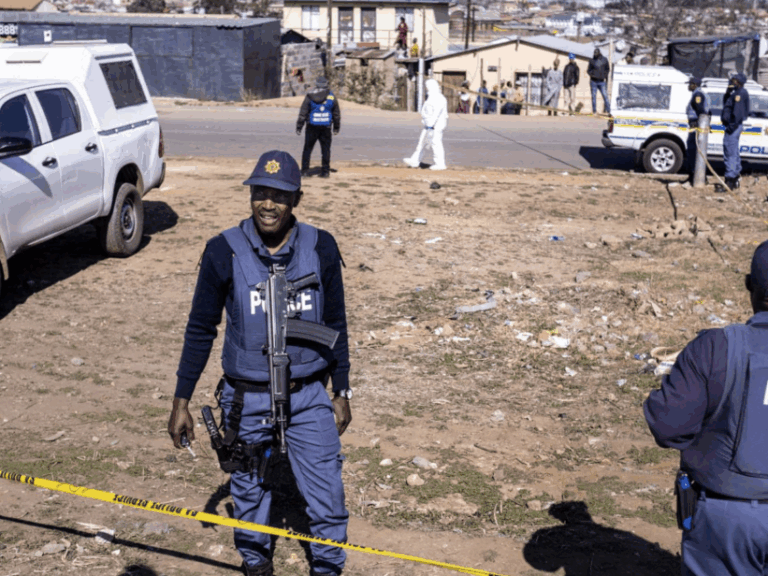 μακελειό-σε-ταβέρνα-στο-γιοχάνεσμπου-1526004