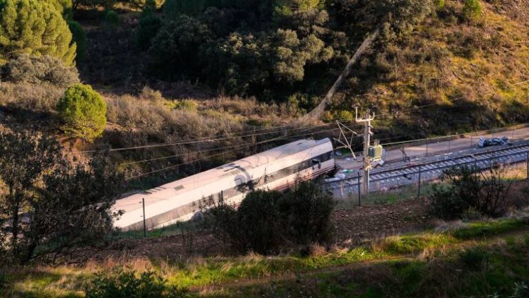 ισπανία-αποκλείει-το-ενδεχόμενο-δολι-1536146