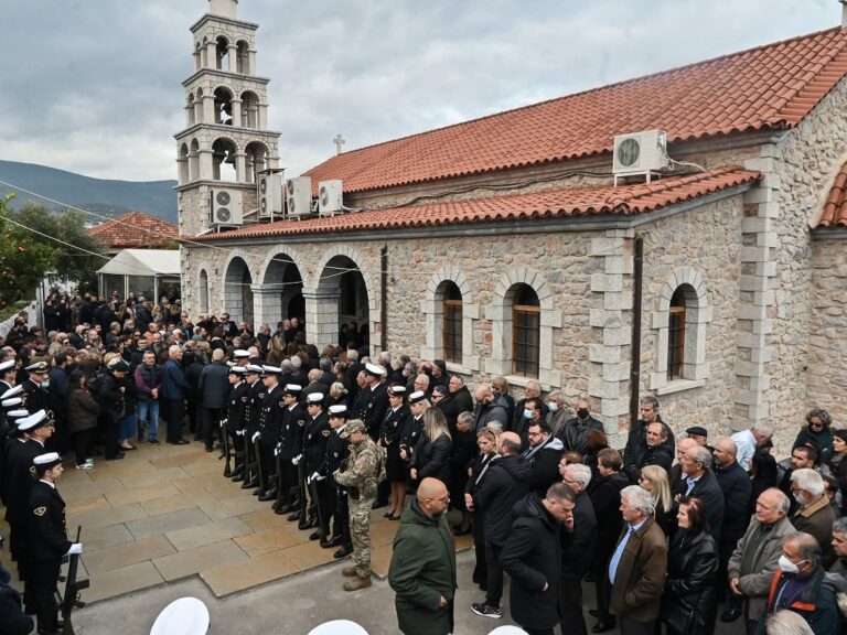 βουλή-θα-υιοθετήσει-το-ανήλικο-παιδ-1537619