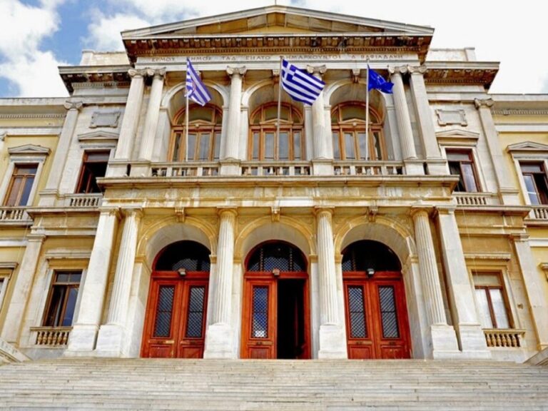 δήμος-έμεινε-χωρίς-δικηγόρο-επιλαχό-1538728