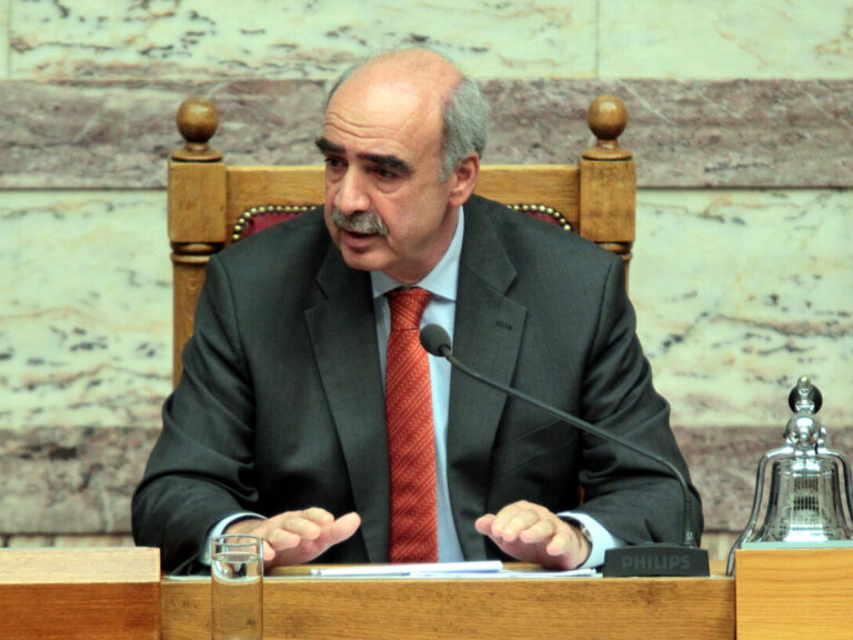 ο-σκάι-επανέφερε-στη-θέση-του-προέδρου-1529608