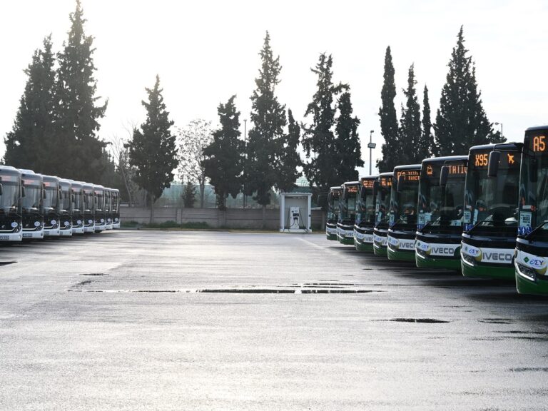 λεωφορεία-δεν-έχουν-καθαριστεί-από-17-1-1547554